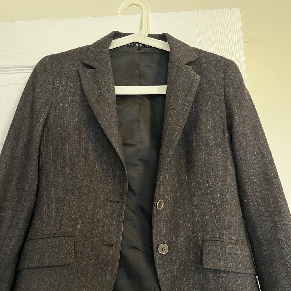Theory Blazer Size 4
